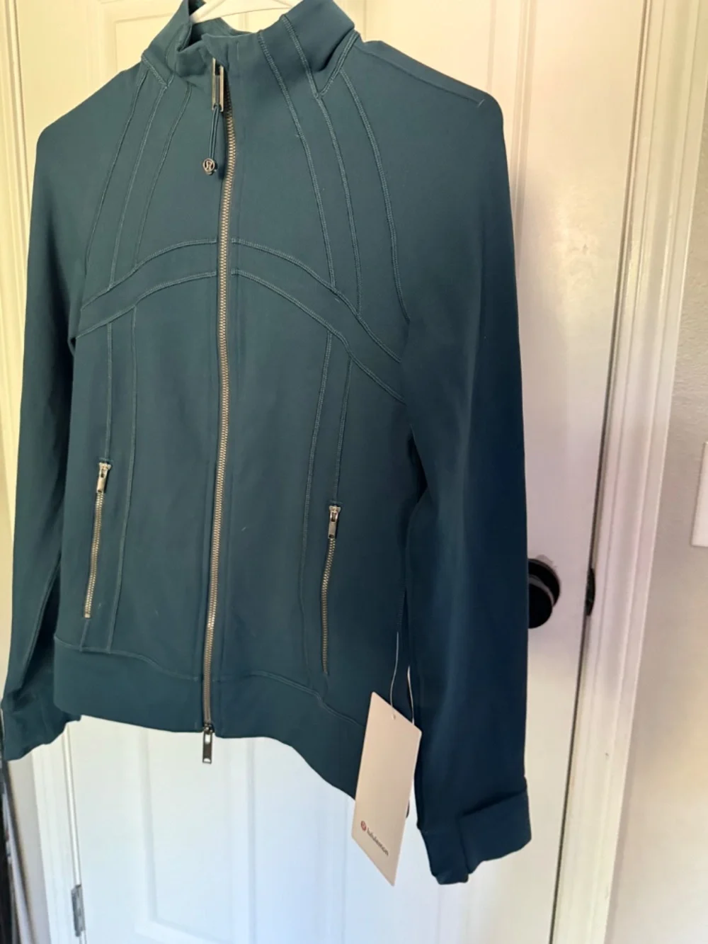 Lululemon define jacket-Indochine blue size 4